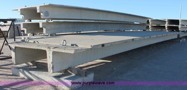 image for item AR9972 (1) Precast structural concrete double tee
