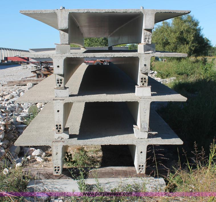 image for item AR9975 (1) Precast structural concrete double tee