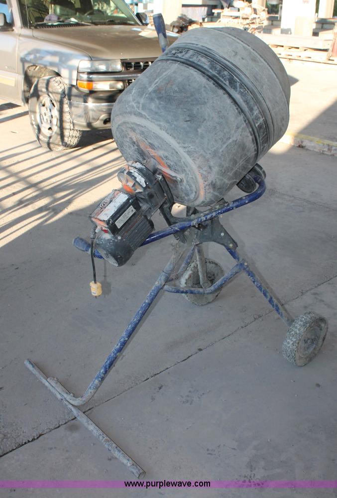 image for item AU9724 Kobalt concrete mixer