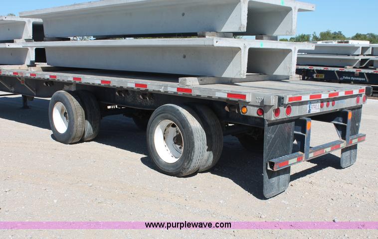 image for item H8441 2003 Utility FS2CHA flatbed spread axle trailer