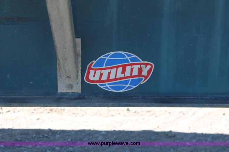 image for item H8441 2003 Utility FS2CHA flatbed spread axle trailer