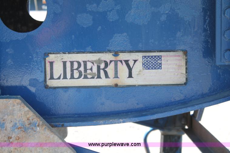 image for item H8442 1988 Transcraft TL-100K-48 flatbed spread axle trailer