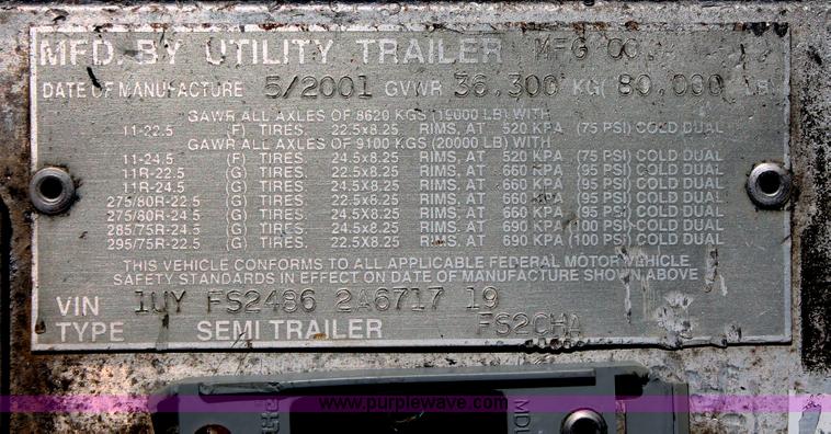 image for item H8443 2002 Utility FS2CHA flatbed spread axle trailer