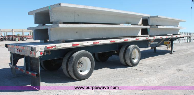 image for item H8444 2003 Utility FS2CHA flatbed spread axle trailer