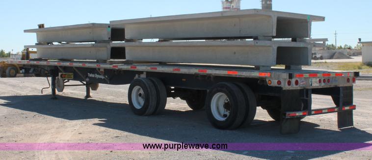 image for item H8444 2003 Utility FS2CHA flatbed spread axle trailer