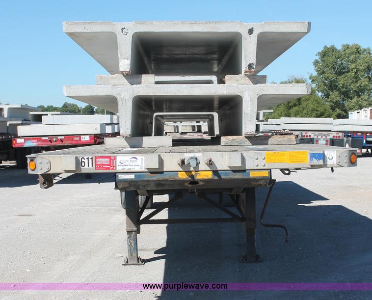 image for item H8444 2003 Utility FS2CHA flatbed spread axle trailer