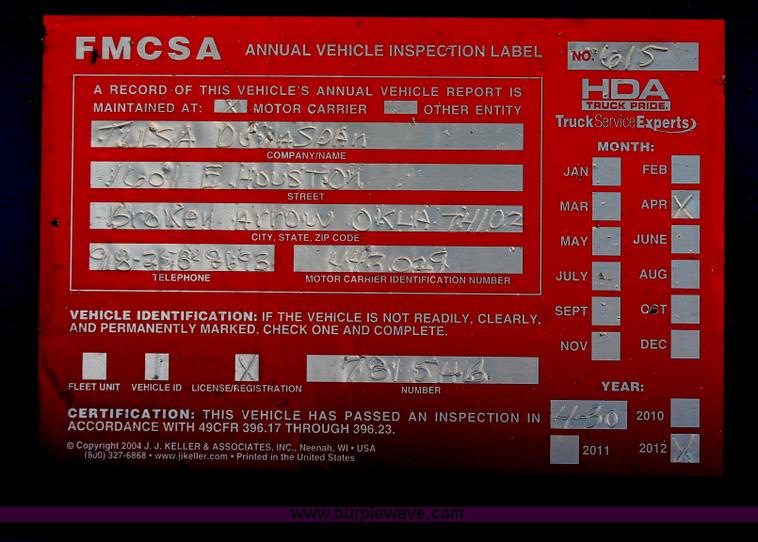 image for item H8448 1996 Fontaine flatbed spread axle float trailer