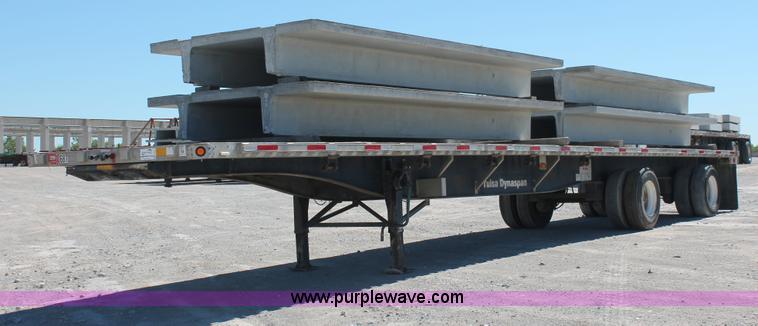 image for item H8449 2000 Utility flatbed spread axle float trailer