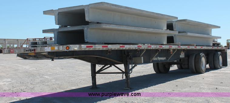 image for item H8449 2000 Utility flatbed spread axle float trailer