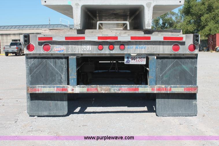 image for item H8449 2000 Utility flatbed spread axle float trailer
