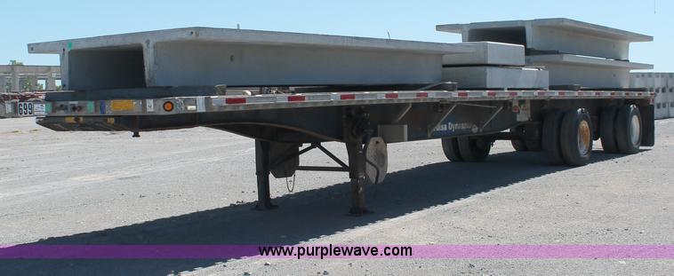 image for item H8450 2000 Utility flatbed spread axle float trailer