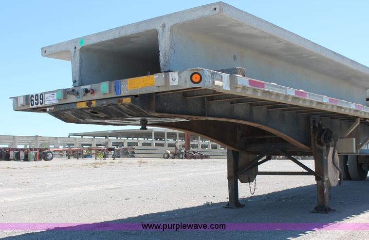 image for item H8450 2000 Utility flatbed spread axle float trailer