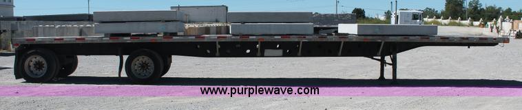 image for item H8451 1994 Transcraft Eagle WC-48X flatbed spread axle float trailer