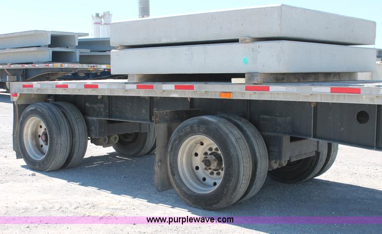 image for item H8451 1994 Transcraft Eagle WC-48X flatbed spread axle float trailer