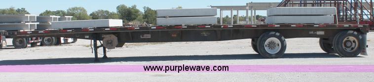 image for item H8453 2001 Fruehauf flatbed spread axle float trailer