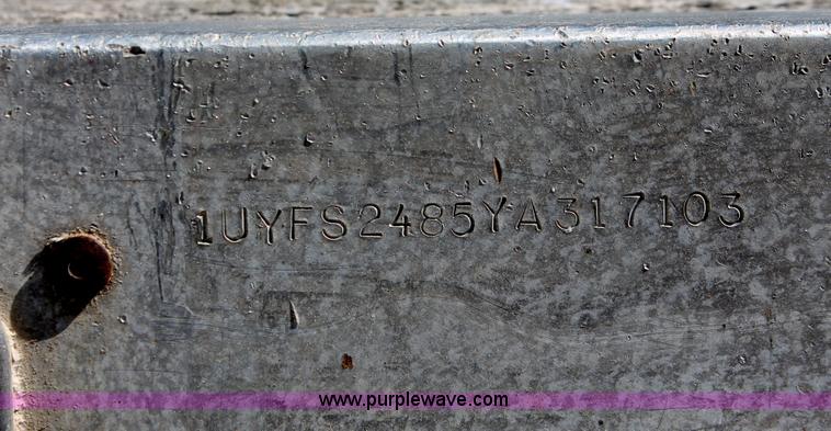 image for item H8454 2000 Utility flatbed tandem axle float trailer