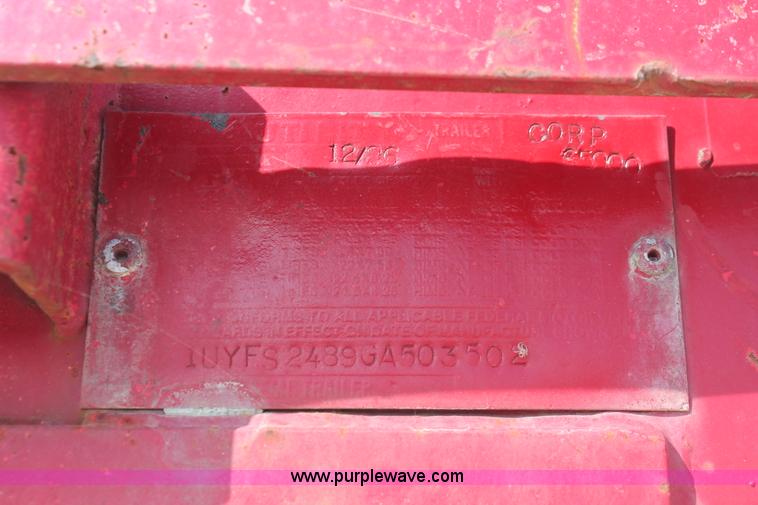 image for item H8473 1986 Utility 40' flatbed float trailer