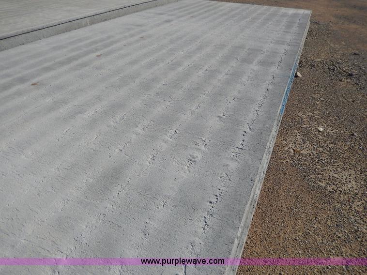 image for item H9661 (3) assorted hollow core planks
