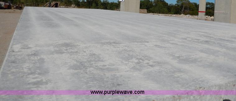 image for item H9664 (3) assorted hollow core planks