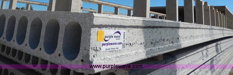 image for item H9669 (3) assorted hollow core planks