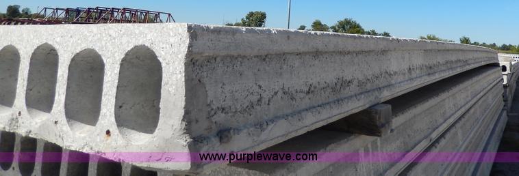 image for item H9669 (3) assorted hollow core planks