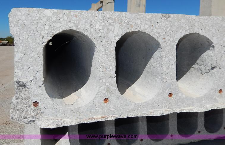 image for item H9669 (3) assorted hollow core planks