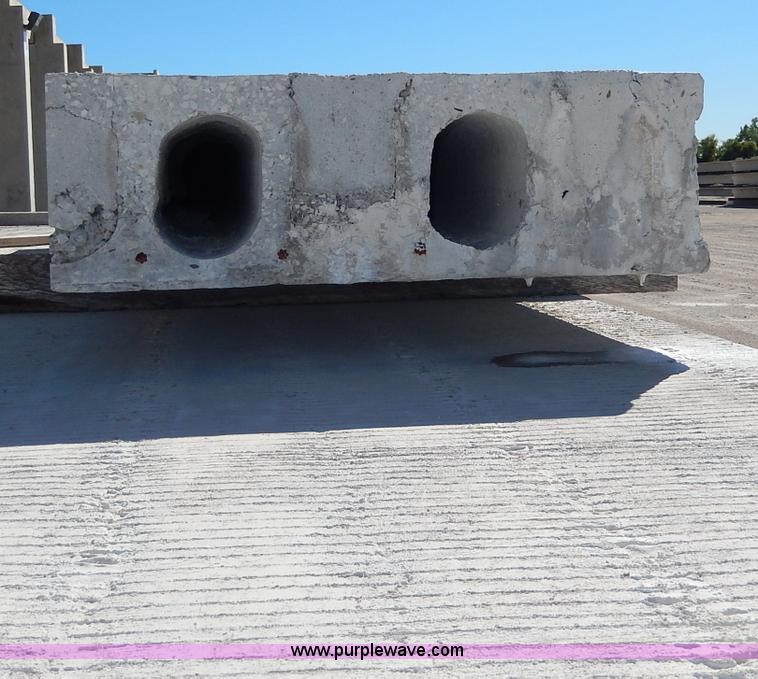 image for item H9669 (3) assorted hollow core planks