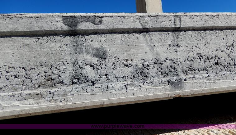 image for item H9669 (3) assorted hollow core planks
