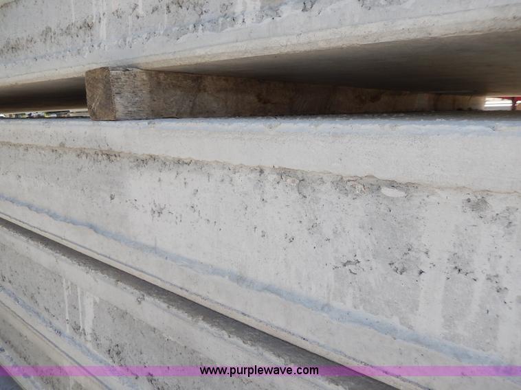 image for item H9670 (3) assorted hollow core planks