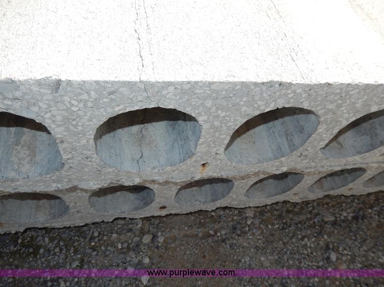 image for item H9670 (3) assorted hollow core planks