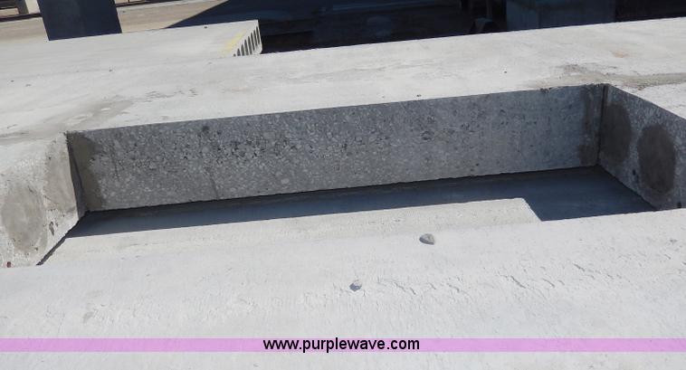 image for item H9685 (3) assorted hollow core planks