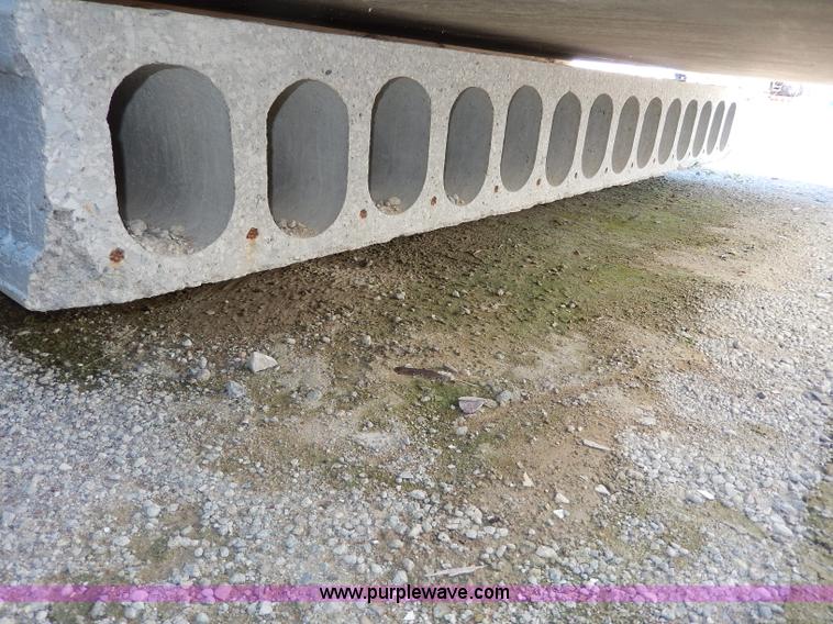 image for item H9687 (3) assorted hollow core planks