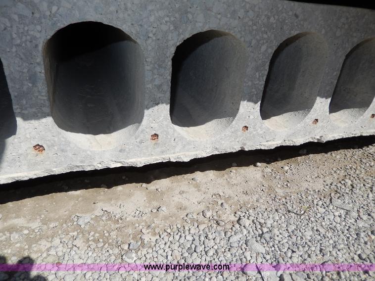 image for item H9687 (3) assorted hollow core planks