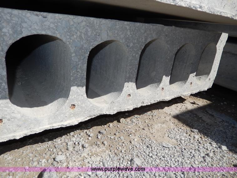 image for item H9687 (3) assorted hollow core planks