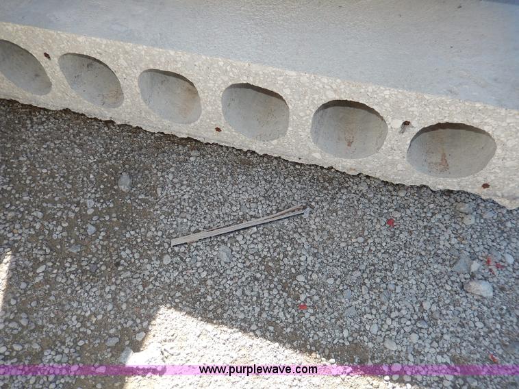 image for item H9691 (2) assorted hollow core planks