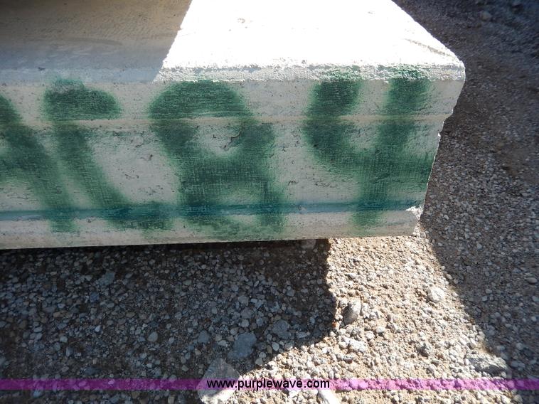image for item H9691 (2) assorted hollow core planks