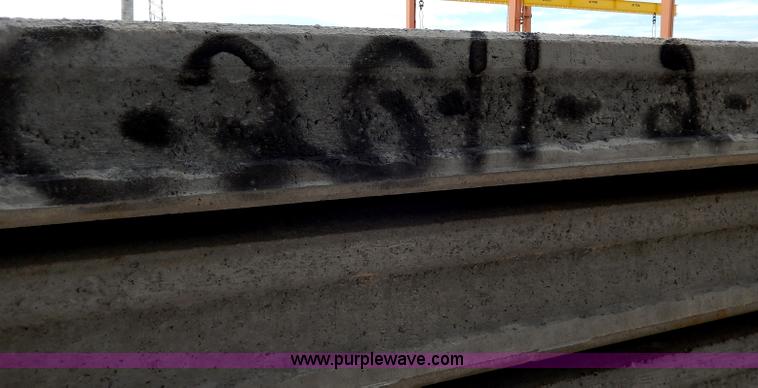image for item H9692 (3) assorted hollow core planks