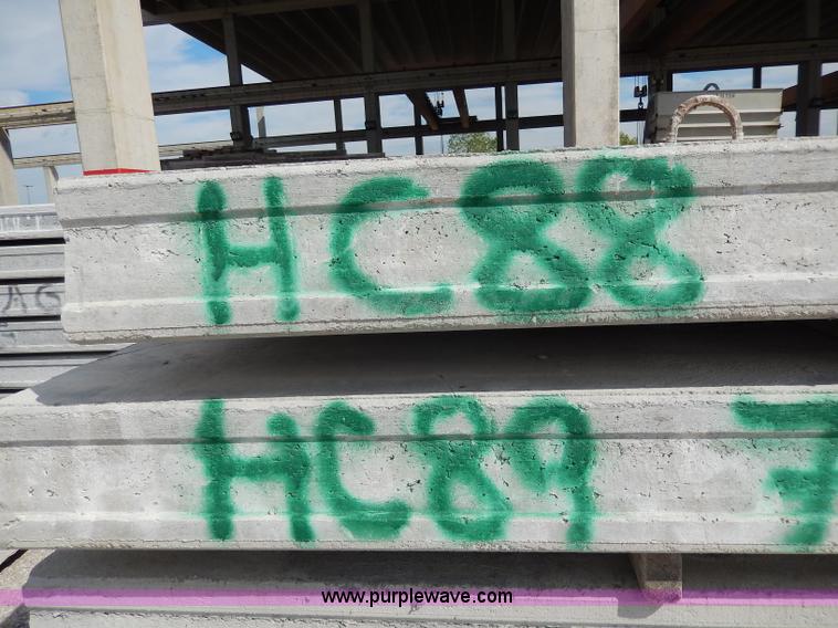 image for item H9695 (3) assorted hollow core planks