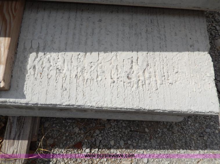 image for item H9696 (3) assorted hollow core planks