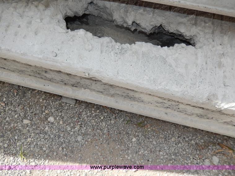 image for item H9696 (3) assorted hollow core planks