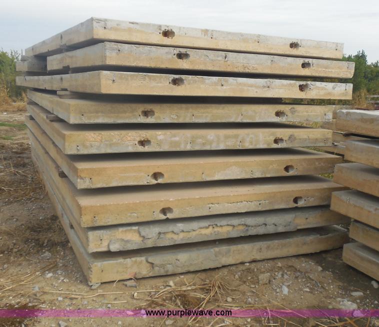 image for item I4712 (102) pre-cast concrete wall panels