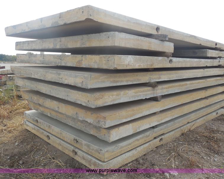 image for item I4712 (102) pre-cast concrete wall panels