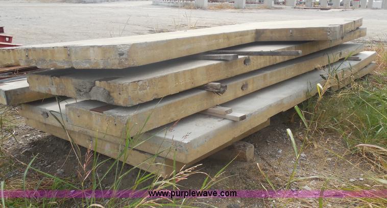 image for item I4712 (102) pre-cast concrete wall panels