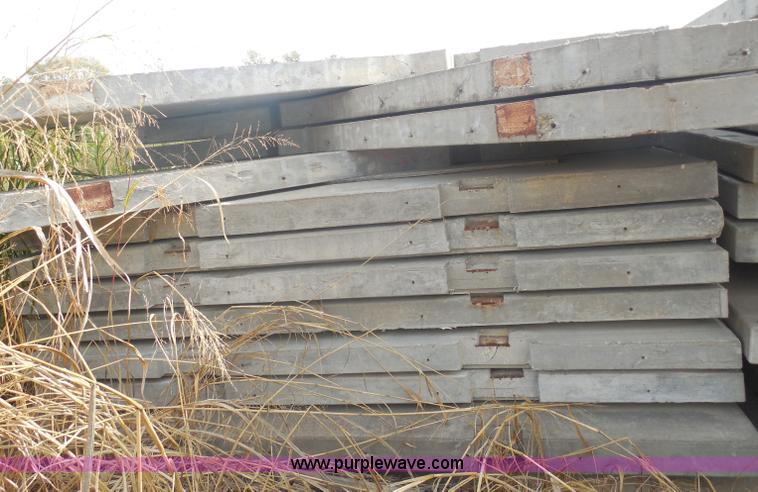 image for item I4712 (102) pre-cast concrete wall panels