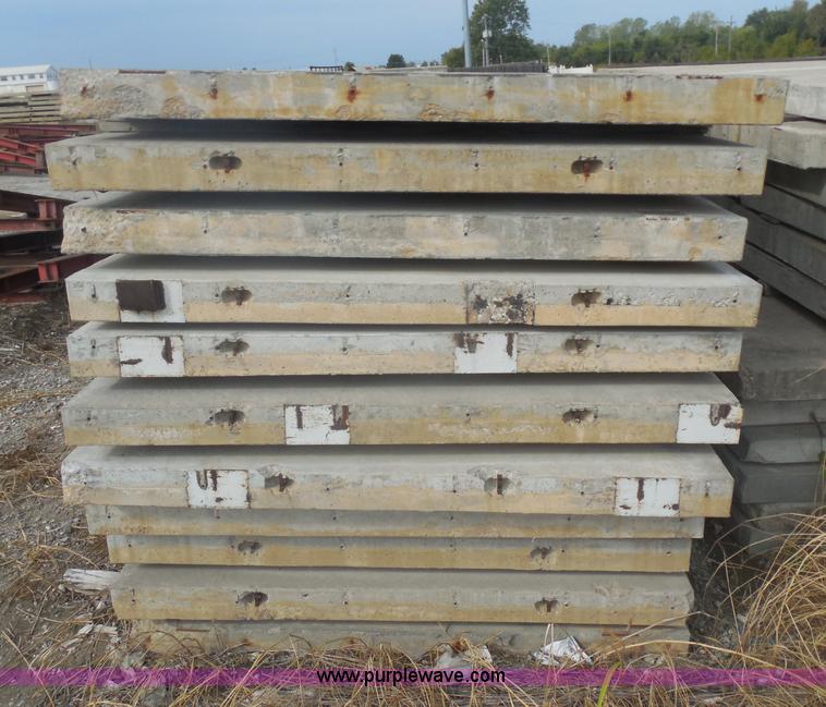 image for item I4712 (102) pre-cast concrete wall panels