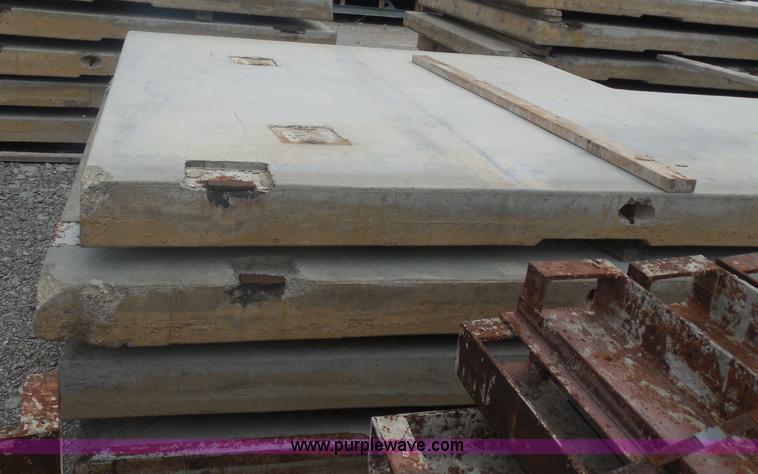image for item I4712 (102) pre-cast concrete wall panels