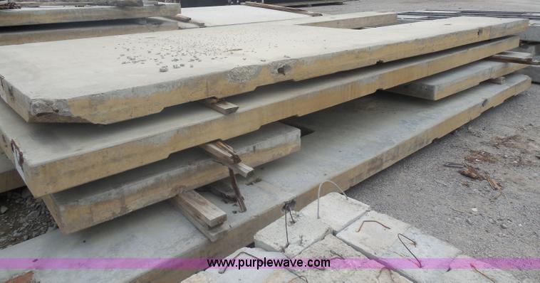 image for item I4712 (102) pre-cast concrete wall panels