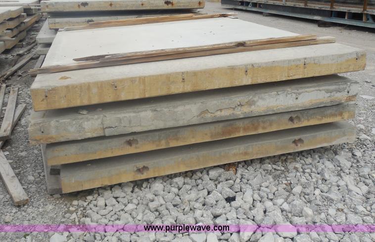 image for item I4712 (102) pre-cast concrete wall panels