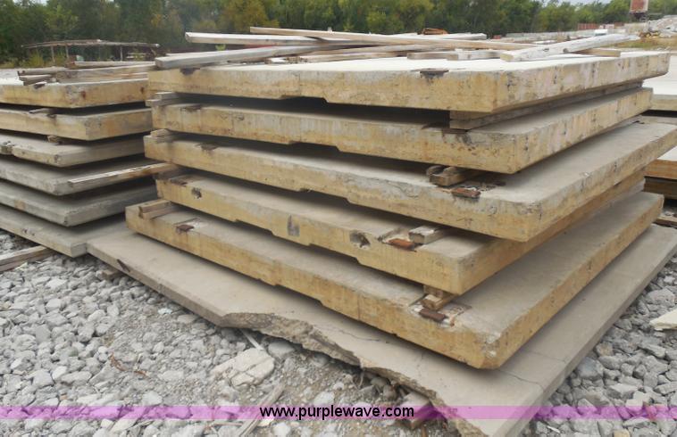 image for item I4712 (102) pre-cast concrete wall panels