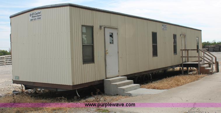 image for item I4731 1996 three room modular work site trailer